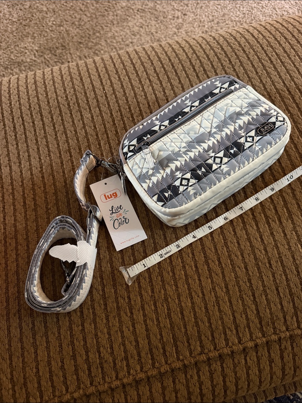lug Quilted Crossbody / Belt Bag - Gray & White Aztec